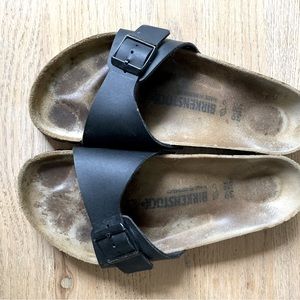 Black Madrid Birkenstocks 39